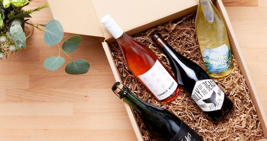 subscription-box-generic-wine-box-feature